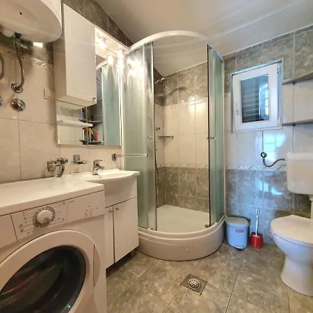 شقة Mali Ive By Interhome